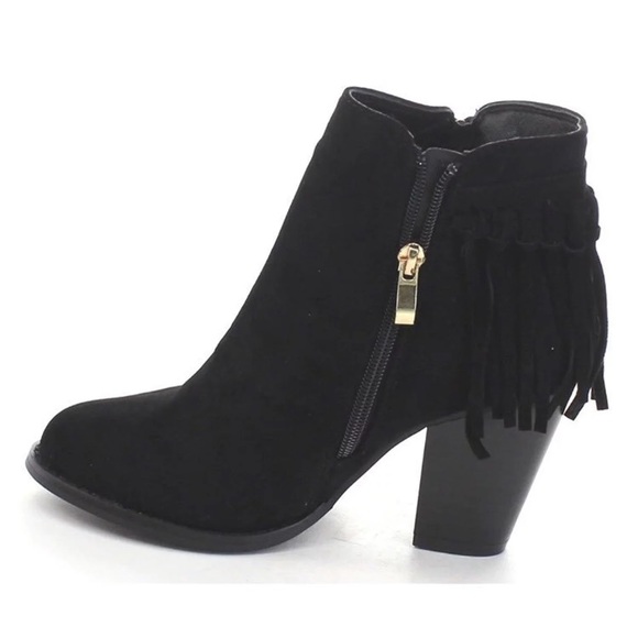 Black tassel autumn fall high heel booties - Picture 3 of 6
